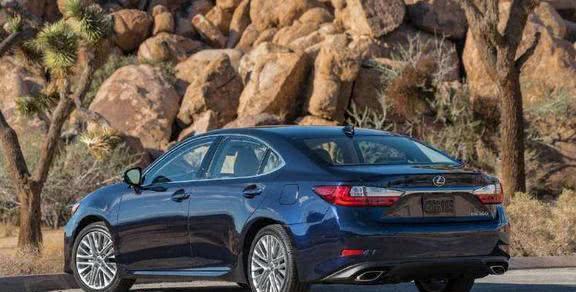 豪华里的情怀担当，不可多得的雷克萨斯ES！