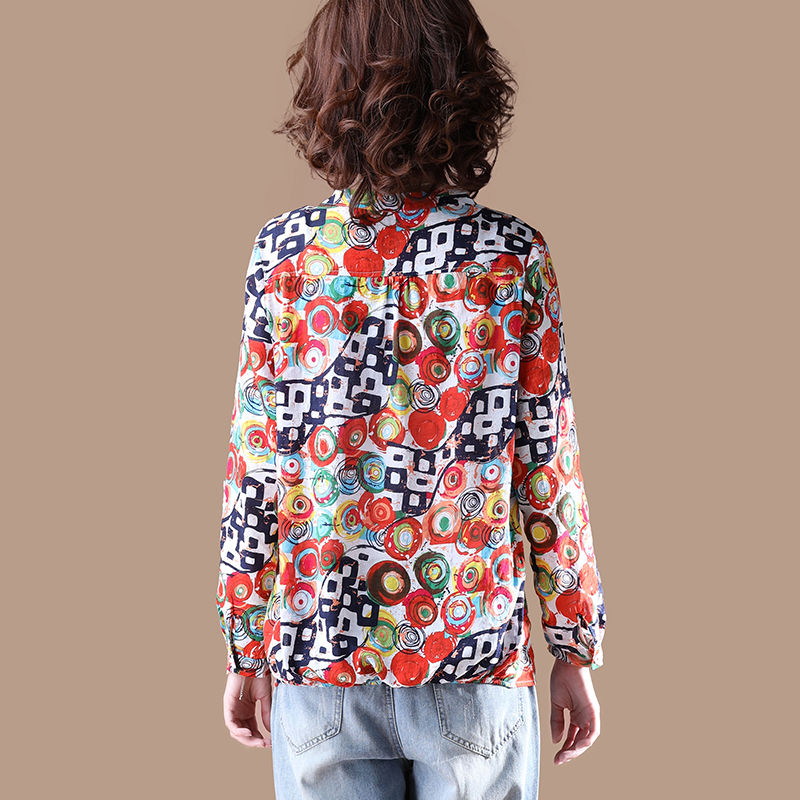 入秋穿什么裙子!瞧瞧下图小衫，49岁二姨穿，款款显嫩，美炸天