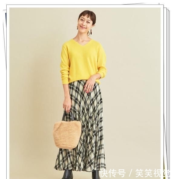 『明媚』黄色单品正在流行!15种黄色针织衫日系造型,明媚的春天气息