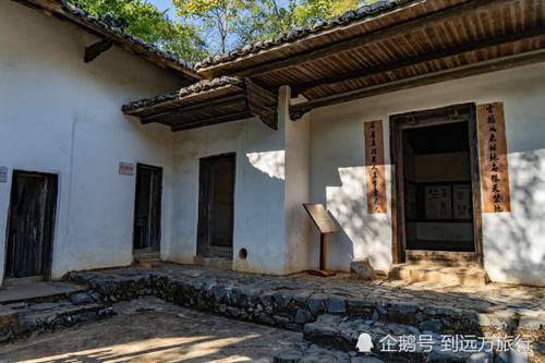 长征第一山原来在江西瑞金，山势不高，意义重大