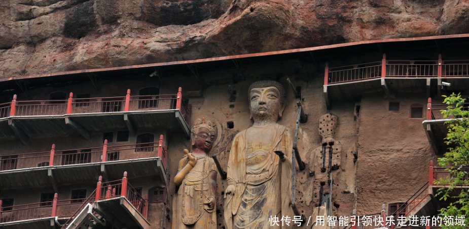 中国钱最多的山崖,崖洞中藏有上千万的纸币,却无人敢拿