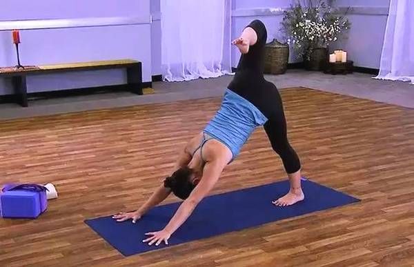 瑜伽瘦腿体式 每天坚持三组10分钟 想要大长腿的不要错过