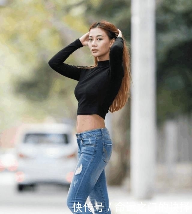美感:这条裤真的很酷, 被她穿出满满的少女感, 厉害了姑娘