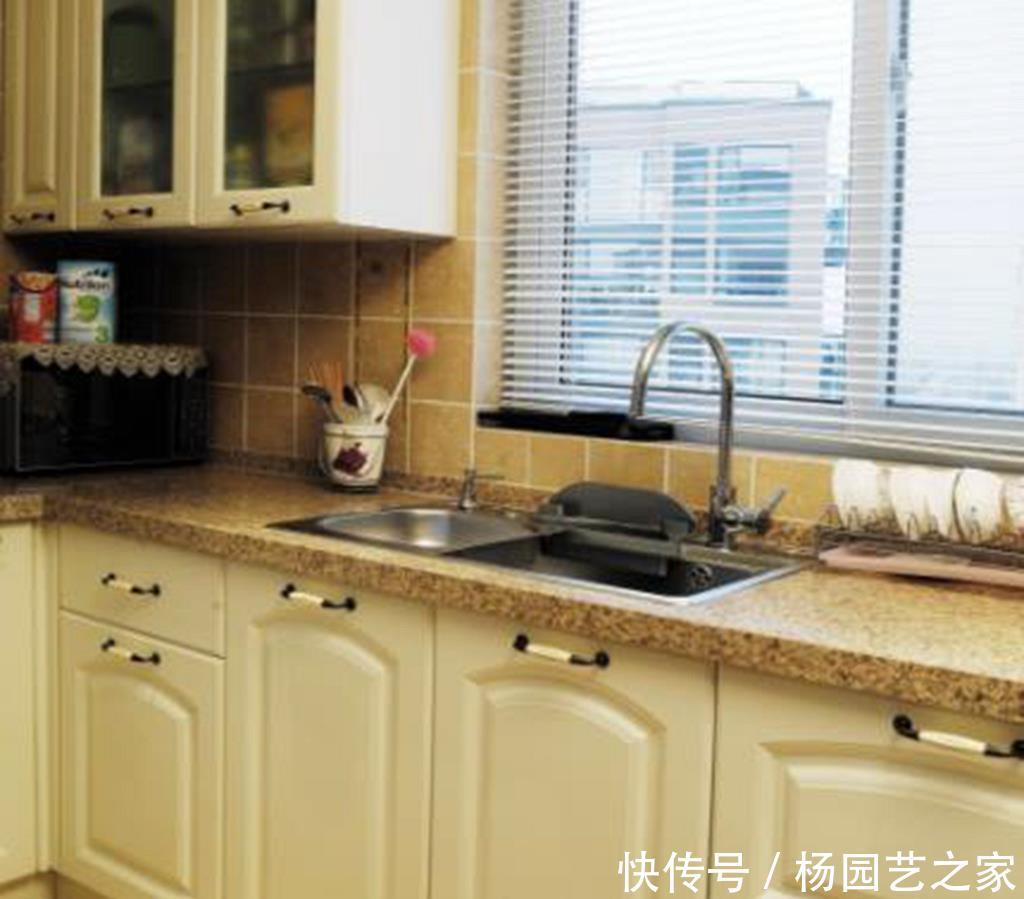  『选择』越来越多人厨房不用不锈钢水槽，厨房现在流行装这种，现在才知道