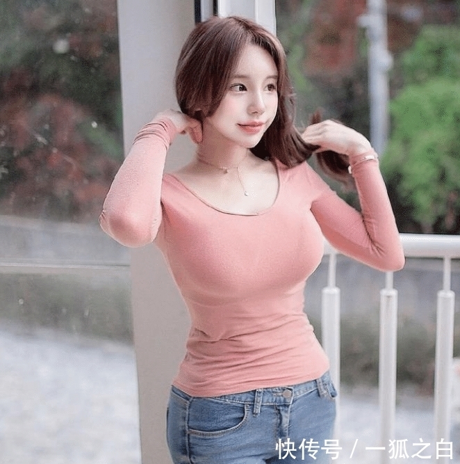  修身款式|讲真的，这种“蚂蚁”腰线，穿修身上衣非常好看吧？