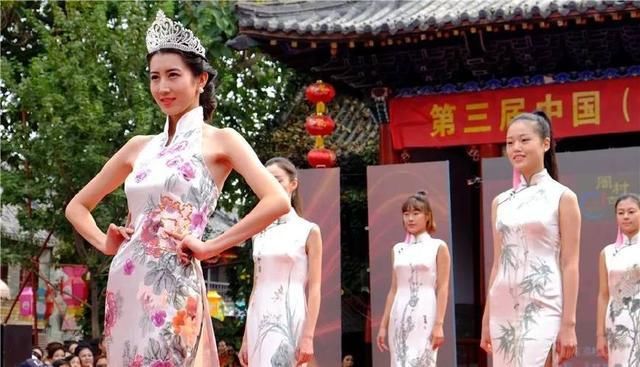 想要走出优雅迷人的旗袍秀?这十个技巧你一定要看!