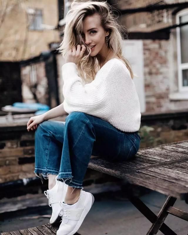 初代博主，最爱的还是她-换季穿衣没灵感?从她身上能找到!