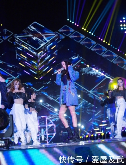 杨幂跨年野狼disco