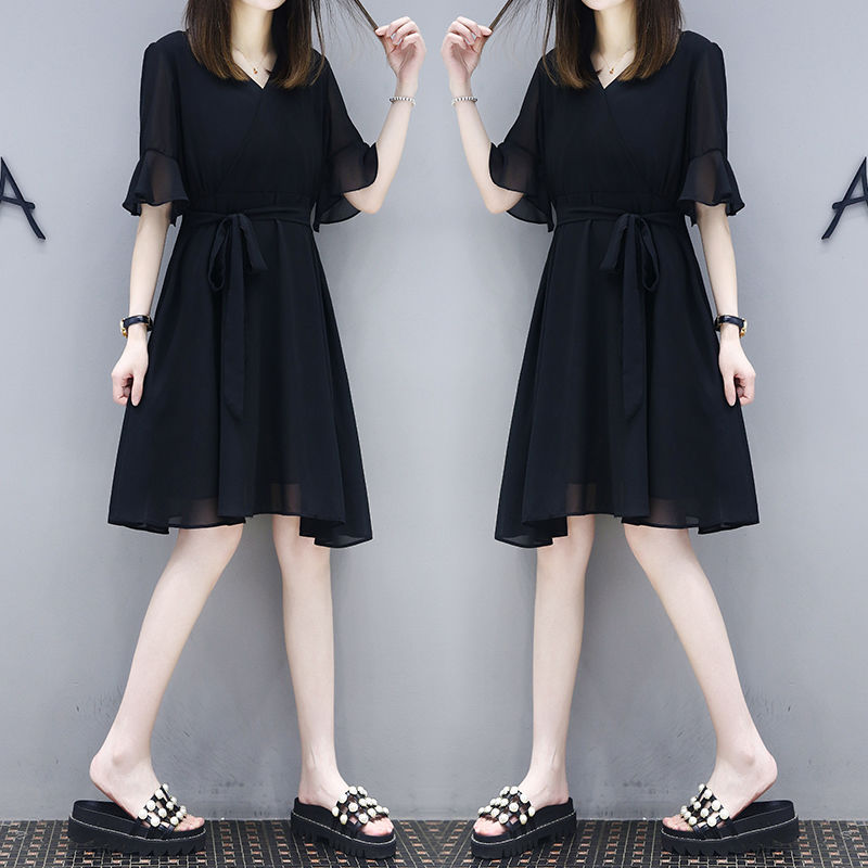 新出一种裙:叫“变态裙，顶尖拉风，适合6070后女人，超减龄