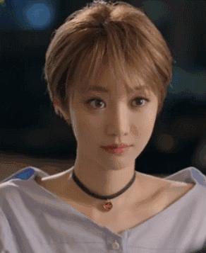 为什么周冬雨、郑爽、娜扎都要剪短发?这些照片给出了答案...