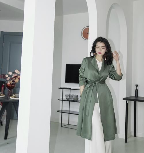 『特别』2020年流行的西装阔腿裤,“这样穿”显瘦又百搭,秒变腿精女孩!