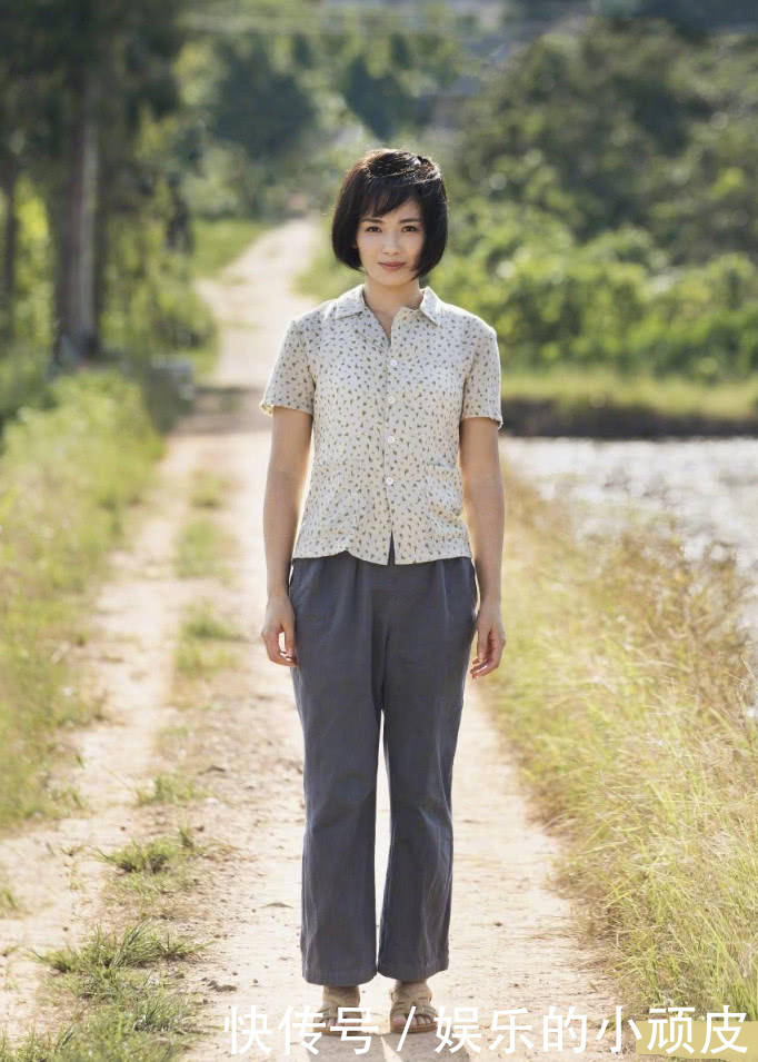 刘涛撕掉“豪门少奶奶”标签，农村妇女的打扮，王珂看了不淡定！