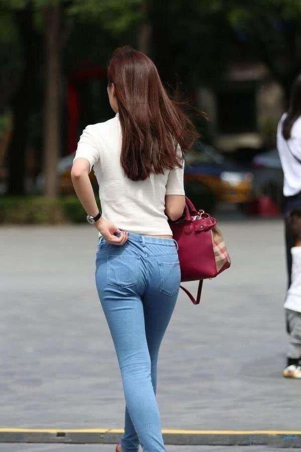 永不过时的牛仔裤,女性必备时尚单品!