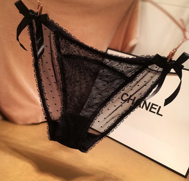 老婆的平角裤太土，越来越多的女人选择“一缝式”三角裤，真好看