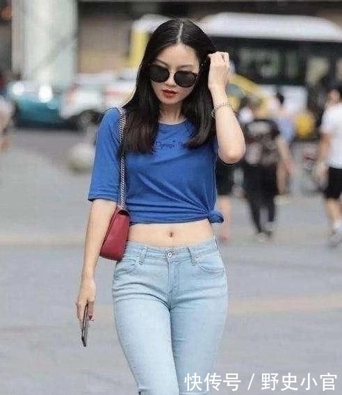  『舒适』穿搭靓丽的牛仔裤美女，展现高雅淑女范！