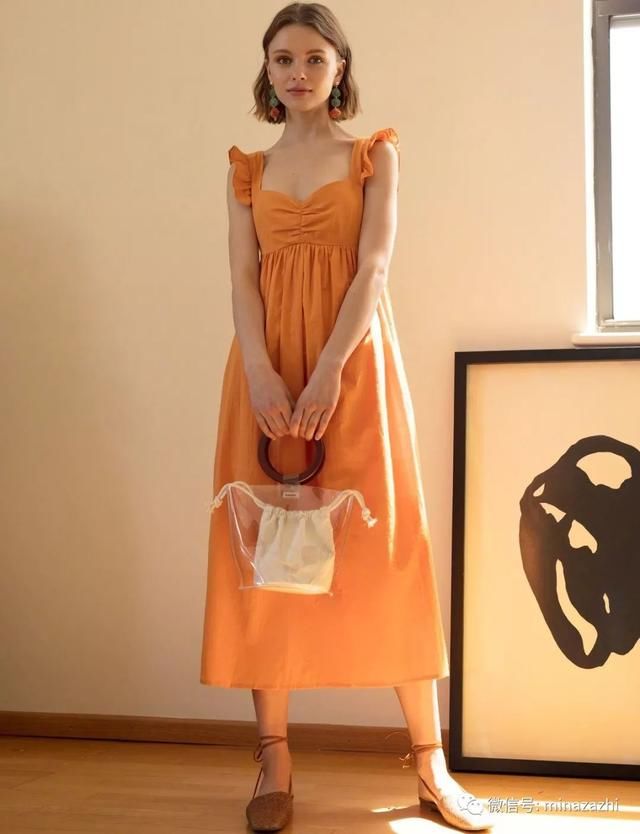 搭配｜《中餐厅》你只注意到了赵薇舒淇的仙女辫？其实减龄更靠的