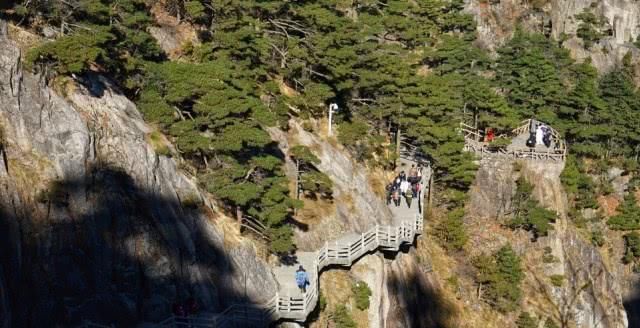  [清明节]黄山放大招 包括清明节在内的两周时间 境内31处景区对安徽人免票