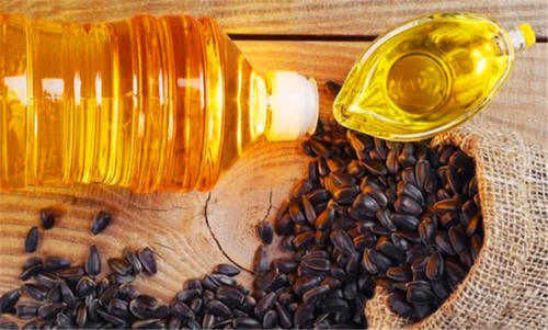 农村人人都吃自榨油，为什么有专家说却不能吃呢？一起来看看！