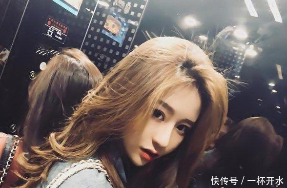 抖音女神温婉泪洒直播间,回应堕胎传闻,真实容貌像40岁大妈!