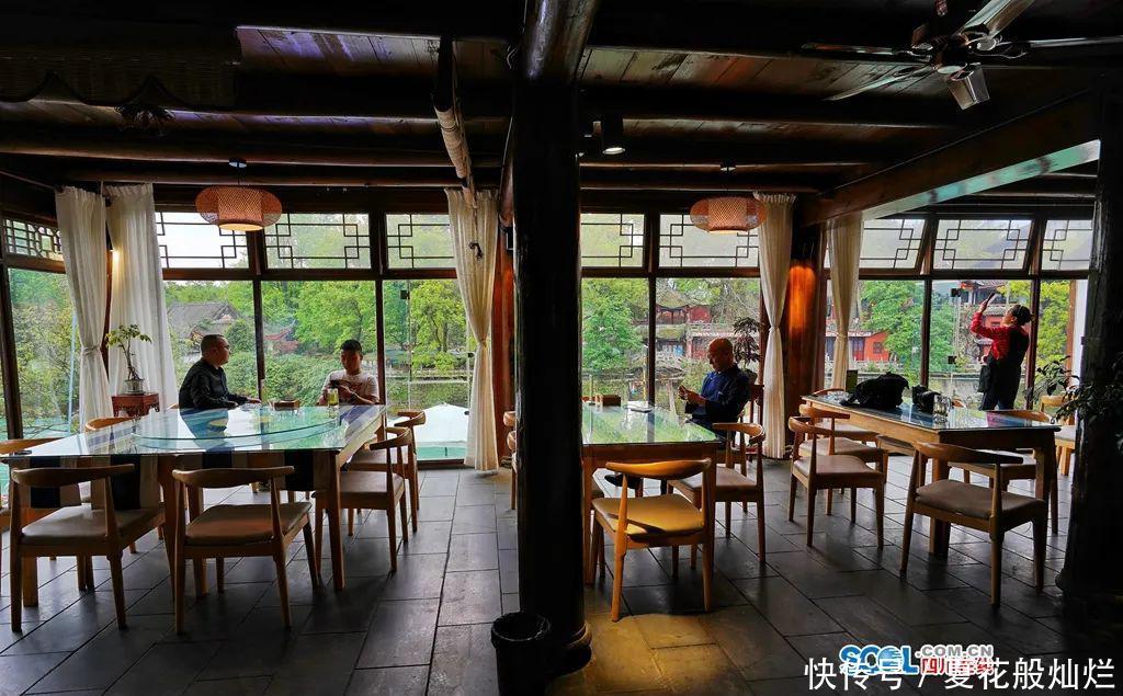 都江堰:境界丨四月芳菲 畅游都江堰