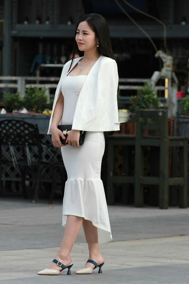 街拍路人,想要吸引到更多路人的目光,这些穿搭你不能不懂