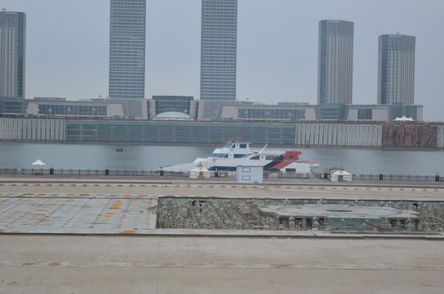  乌兰@康巴什第三天：我到了蒙古象棋广场和乌兰木伦河畔