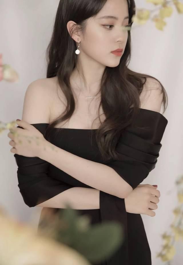 『闷青亚麻』换发色=换张脸！2020这5款发色最显白！太美了！！！