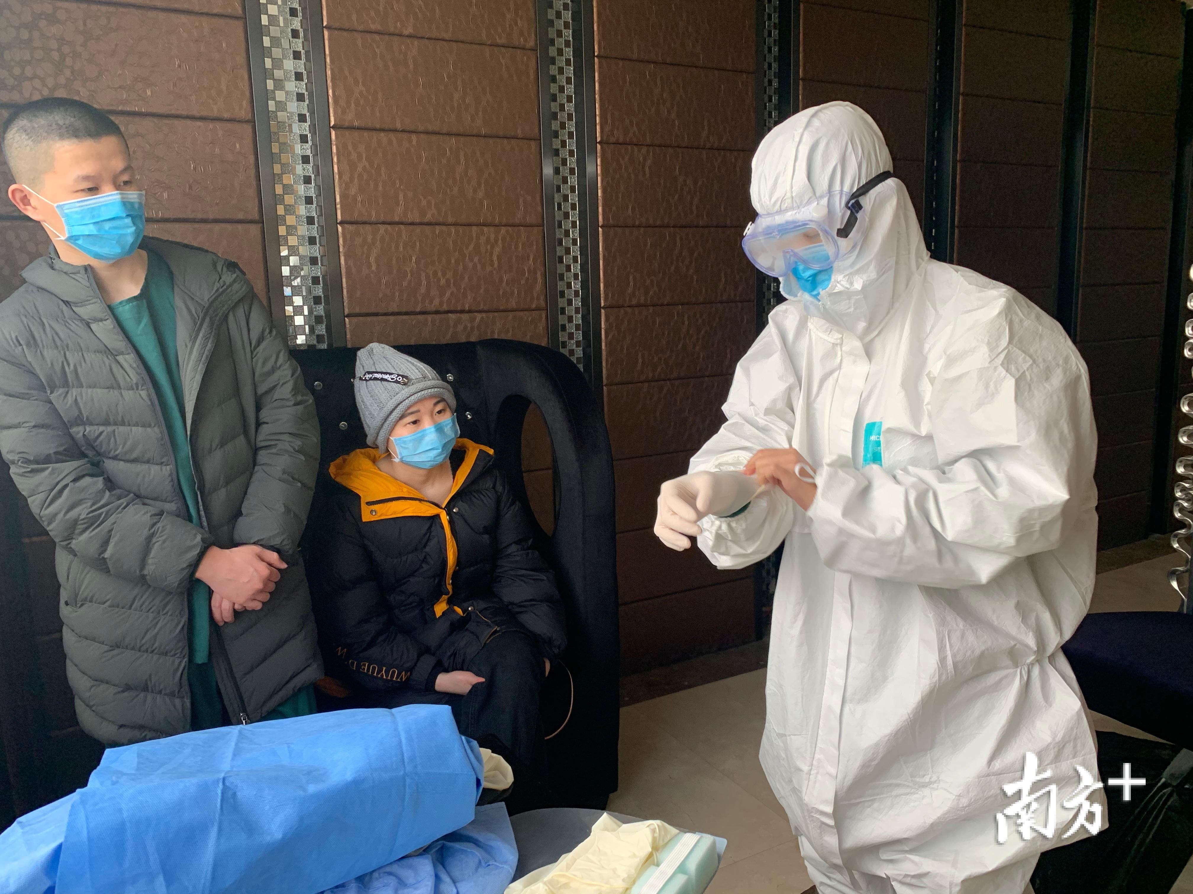  「潮州」荆州战疫① | 女护士们集体理光头！潮州最美“逆行者”