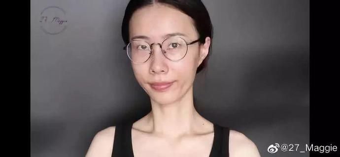  『女生』女生化妆后的迷之自信？简直不敢相信自己的眼睛，这就是整容吧！