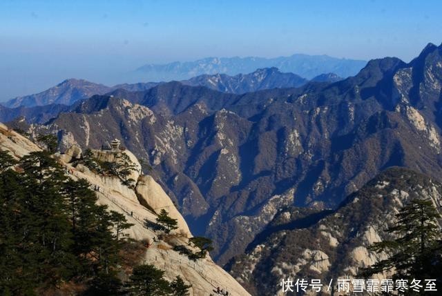 到华山旅游，明明有缆车可以乘坐，为何还有华山挑夫的存在？