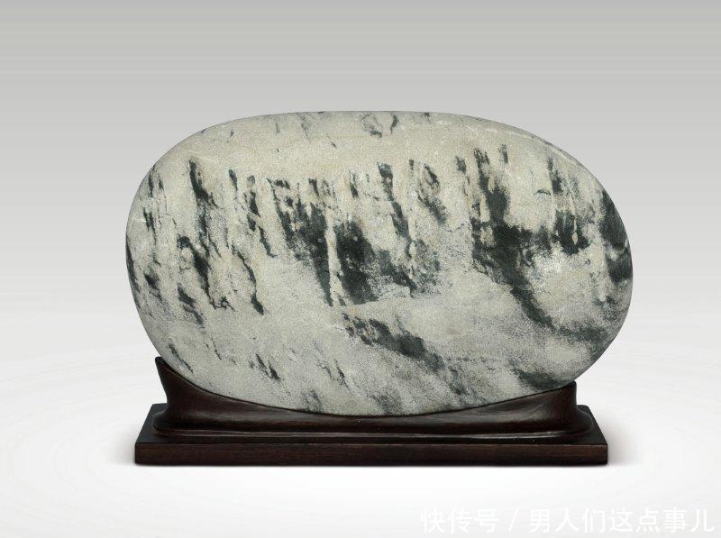 这样给石头做图,估计要被人在朋友圈里追着点赞!