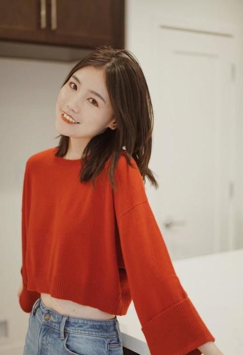  『会让女神』审美疲劳不会穿搭？时尚博主简单的搭配，把你衣橱里的衣服穿个遍