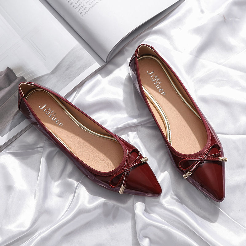 给姐姐买了一双这样的高跟鞋，整天喊着请我吃饭，我有点接受不了