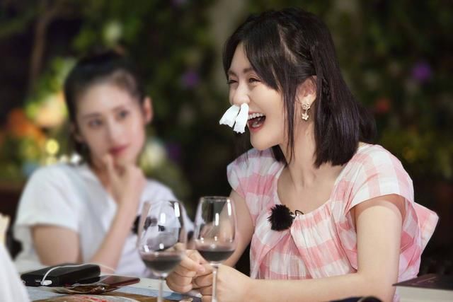 谢娜的这个裙子我20块钱都不要，她以亲身经历告诉你这个坑不能踩