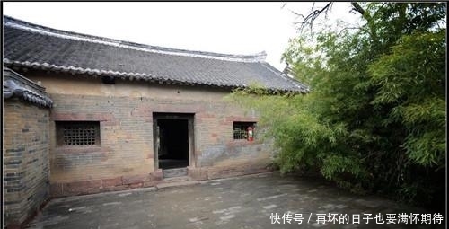  「村子」中国一村子，土匪不敢抢，日军连攻三天，只好绕道而行