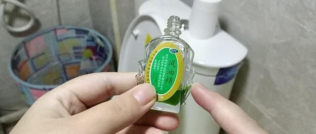 『家中』风油精还有这几种用途，效果比清洁剂好用，能省不少钱