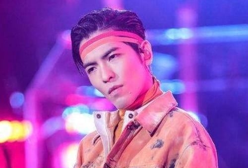 「表演」《歌手》云录制方式后,华晨宇高音不在是加分项,最受伤害的却是他