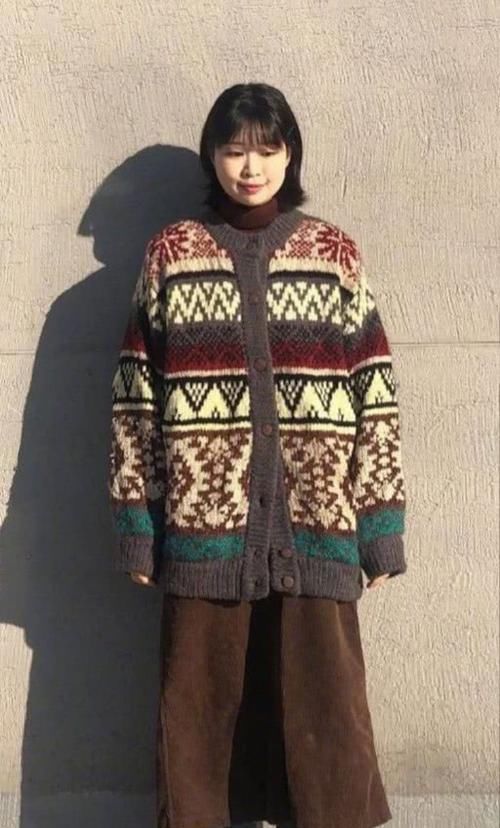  『会给人一』短发的小个子女孩看过来，2020要这样穿才够时髦，简单好模仿