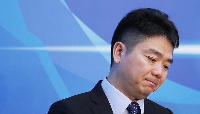 知情人证实：刘强东确定已回国，事发当晚酒后把女方单独叫走