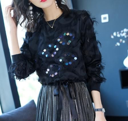 精致的女人从不穿地摊货，瞧瞧下面这样穿！美的让人无言以对