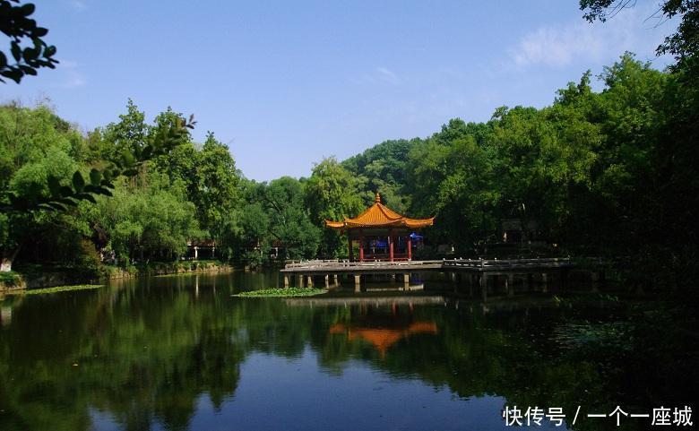 武汉湖畔系大学备忘录（一）：那些关于湖的小欢喜