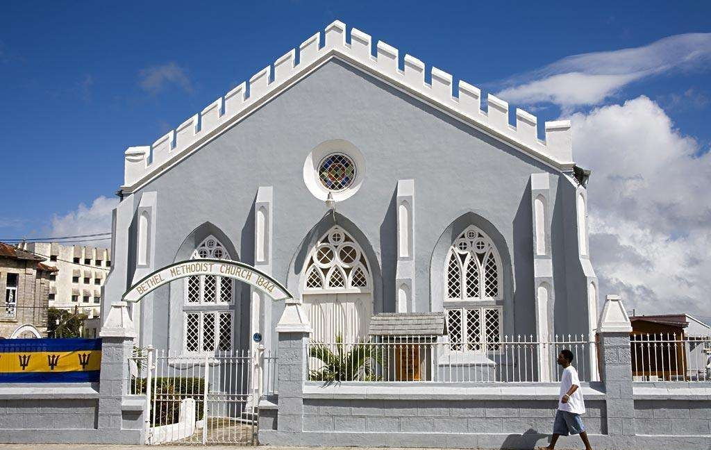 世界唯一黑人发达国家：全国80%黑人，却与韩国一同成发达国家