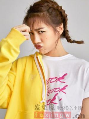 跟着女明星学习扎头发 一起成为夏天最亮的那颗＂星＂