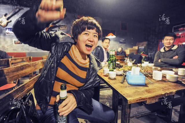 24岁小伙聚会酒后猝死,医生提醒:酒后5件事做