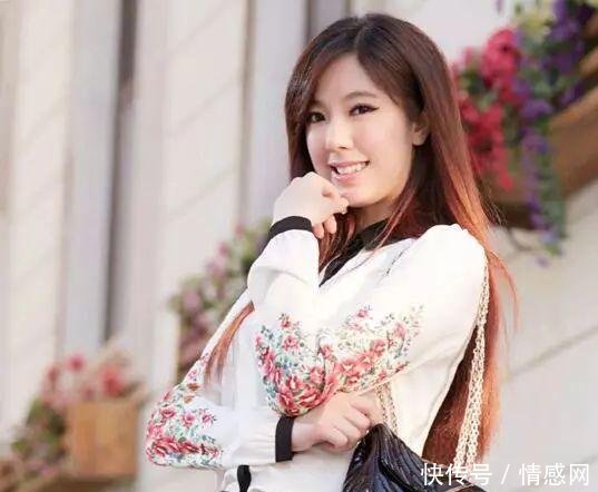 曾经的她是南方最美女神，之后脸胖嘟嘟，如今再瘦成美人，喜欢她