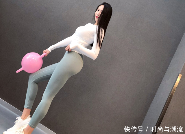 紧身打底裤：让你更加的光彩夺目，使腿部更完美