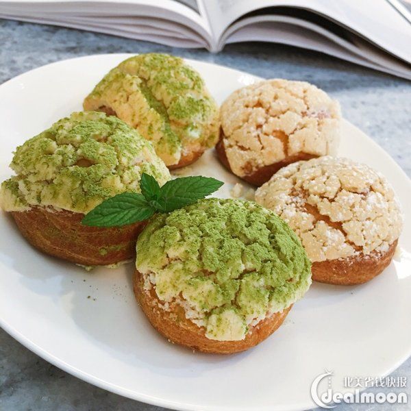 极度爆浆 | 浓郁抹茶脆皮泡芙&香草味的卡仕达酱脆皮泡芙