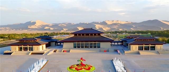 文化圣殿　人类敦煌