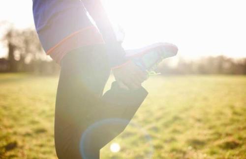 周到晨报：昨天起，可以搭乘高铁去美食之都——香港觅食啦！周到