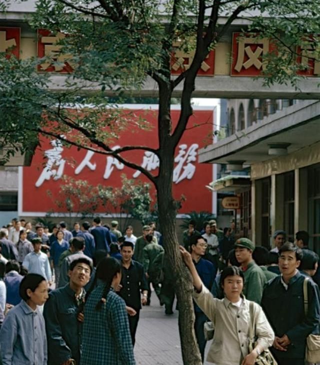 1973年中国百姓真实老照片：没想到那时候的人们是这样子生活